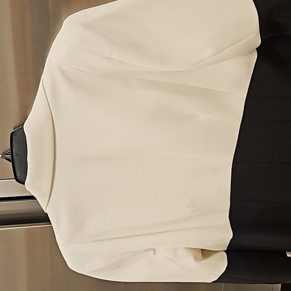 💕TRINA TURK💕 Mira Jacket ~ Luxe Drape Winter White/Black 10 NWT - Picture 10 of 14